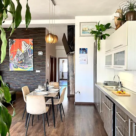 Appartement Liv - Private Parking And Terrace